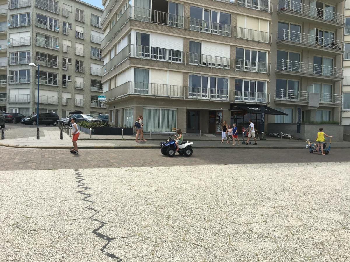 Apartamento Au gré du vent Koksijde Exterior foto